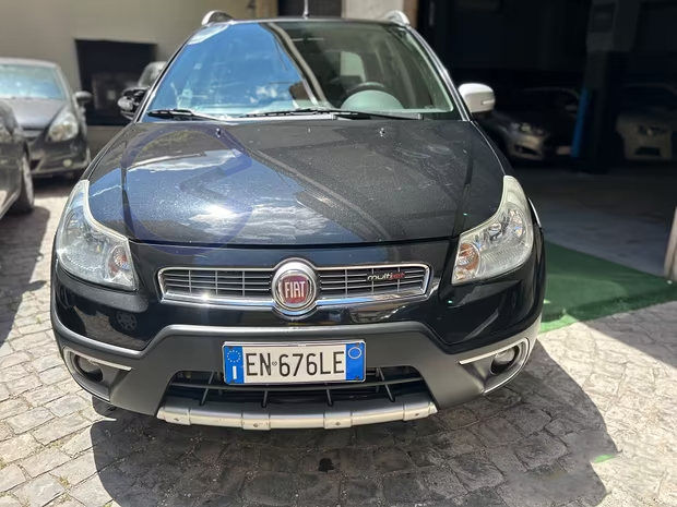 Annunci 4 Ruote FIAT SEDICI