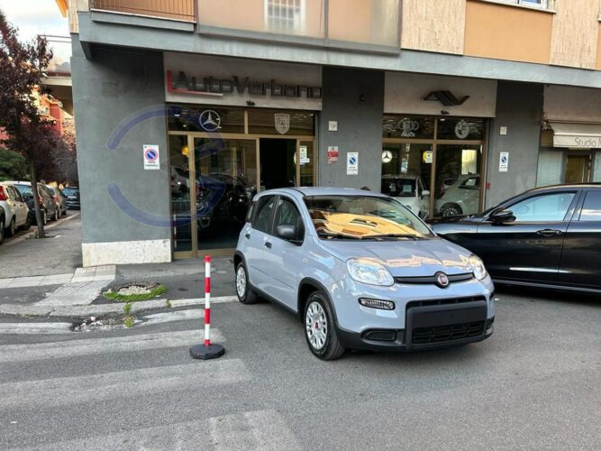 Annunci 4 Ruote FIAT PANDA HYBRID