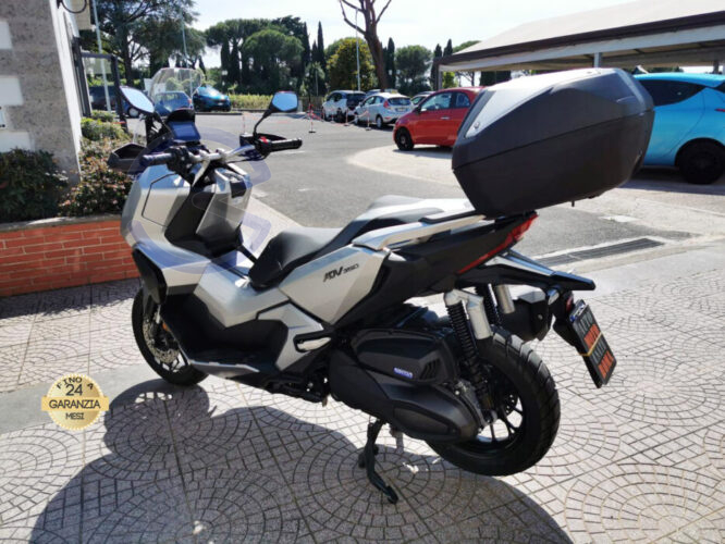 Annunci 2 Ruote HONDA ADV 350