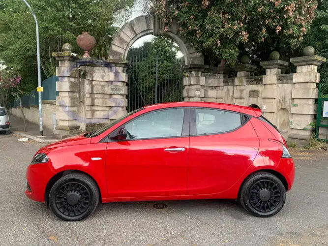 Annunci 4 Ruote LANCIA YPSILON