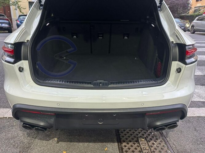 Annunci 4 Ruote PORSCHE MACAN