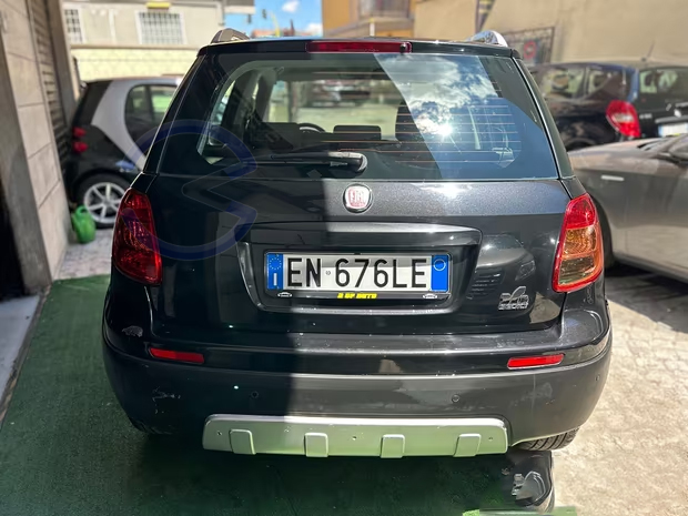 Annunci 4 Ruote FIAT SEDICI