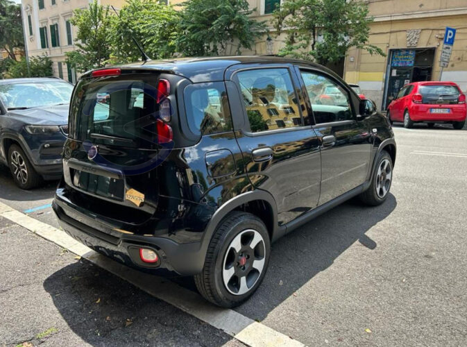 Annunci 4 Ruote FIAT PANDA HYBRID