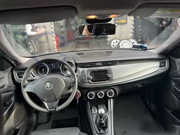 Annunci 4 Ruote ALFA ROMEO Giulietta