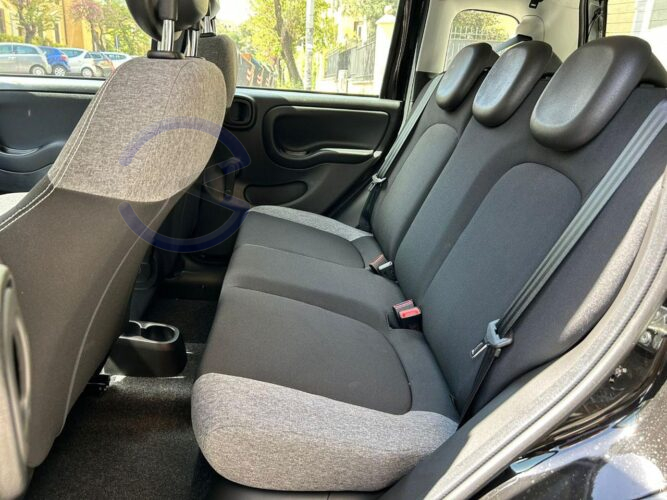 Annunci 4 Ruote FIAT PANDA HYBRID