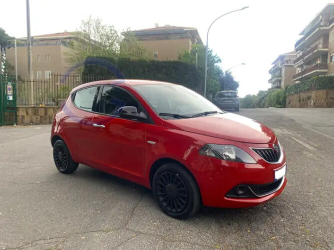 Annunci 4 Ruote LANCIA YPSILON