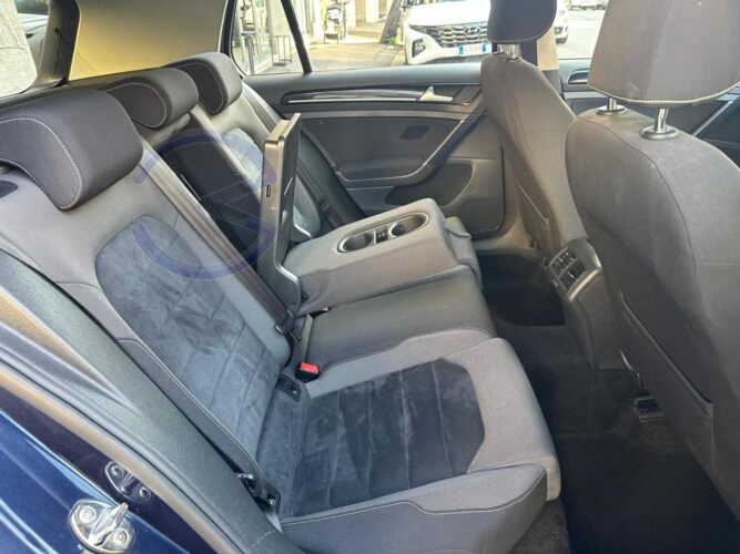 Annunci 4 Ruote VOLKSWAGEN VW GOLF