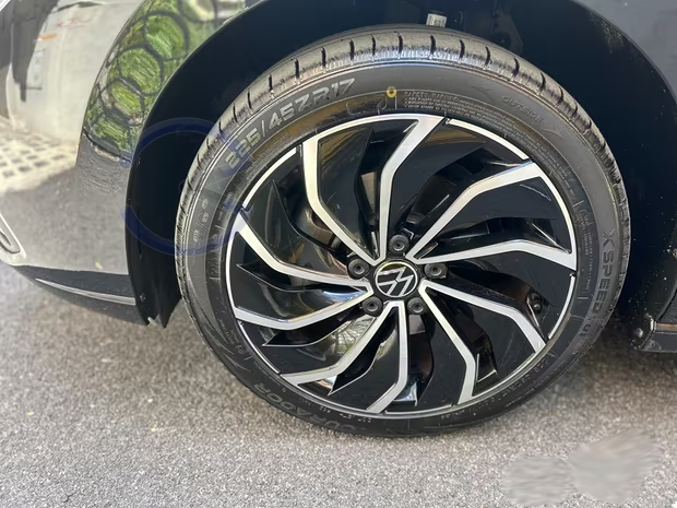 Annunci 4 Ruote VOLKSWAGEN VW GOLF