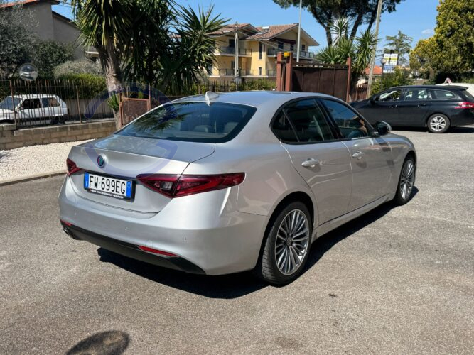 Annunci 4 Ruote ALFA ROMEO Giulia