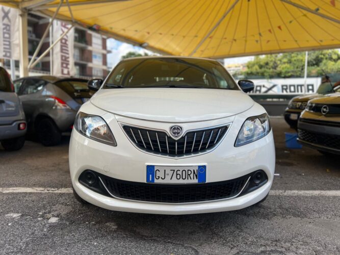 4 Ruote LANCIA YPSILON