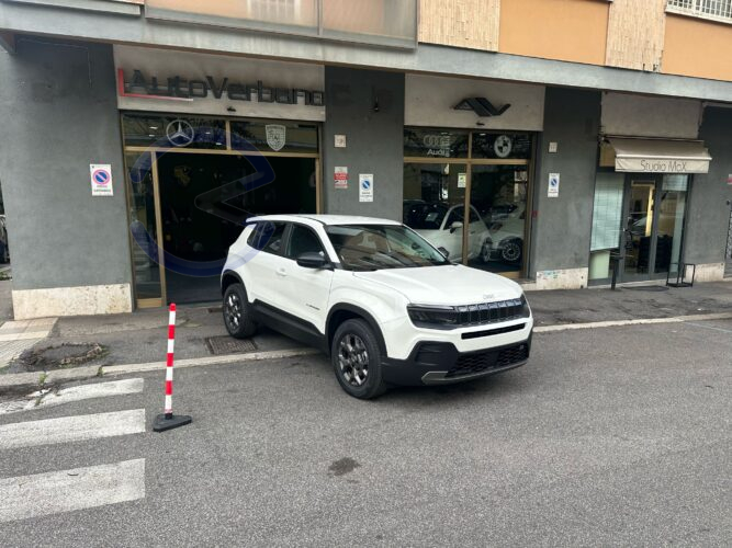 Annunci 4 Ruote JEEP JEEP AVENGER