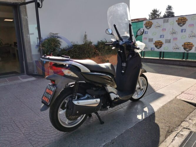 Annunci 2 Ruote HONDA SH 300