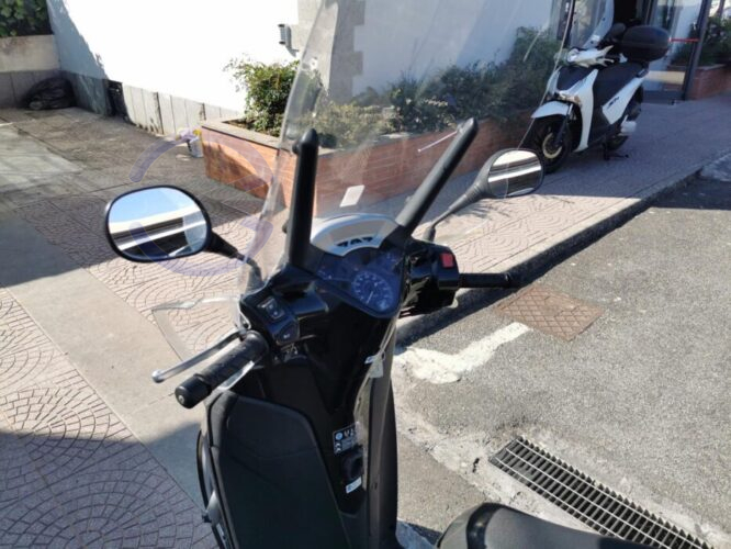Annunci 2 Ruote HONDA SH 300