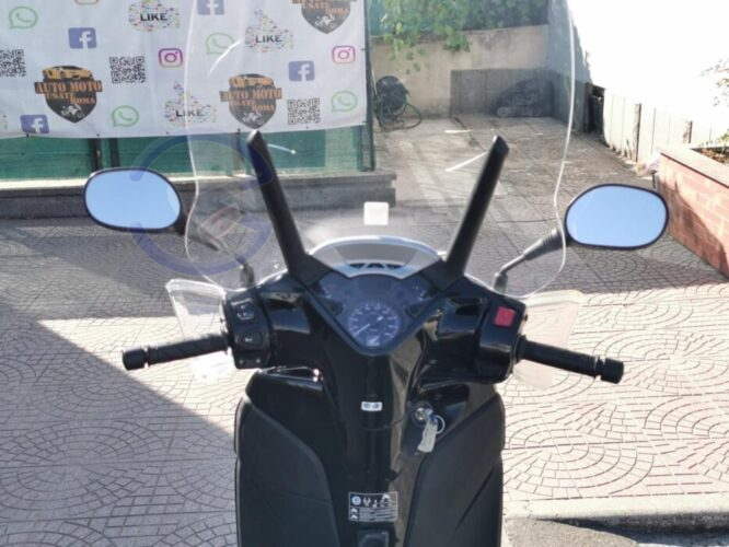 Annunci 2 Ruote HONDA SH 300