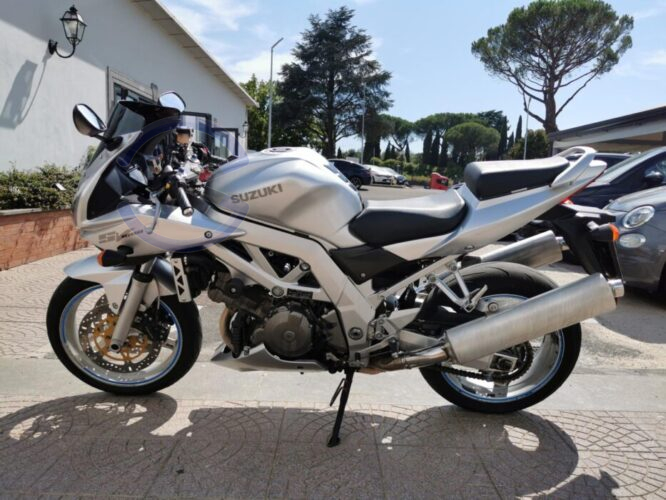 Annunci 2 Ruote SUZUKI SV 1000 S