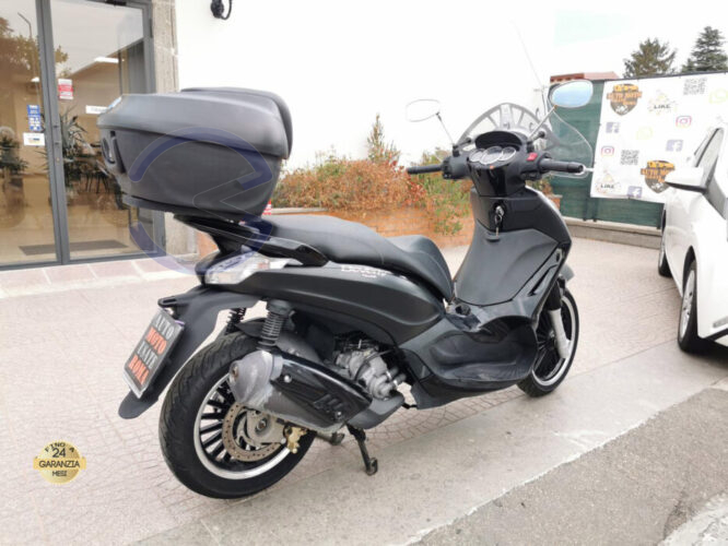 Annunci 2 Ruote PIAGGIO Beverly 300 POLICE