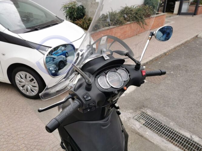 Annunci 2 Ruote PIAGGIO Beverly 300 POLICE