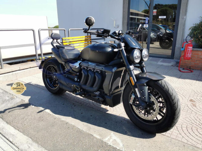Annunci 2 Ruote TRIUMPH ROCKET 3 R BLACK
