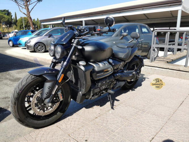 Annunci 2 Ruote TRIUMPH ROCKET 3 R BLACK