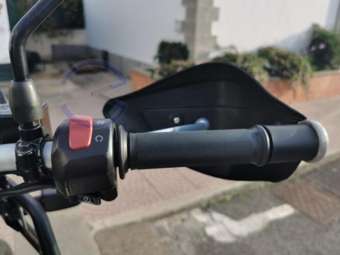 Annunci 2 Ruote ROYAL ENFIELD HIMALAYAN 410