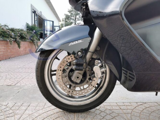 Annunci 2 Ruote SUZUKI BURGMAN 650 AN EXECUTIVE