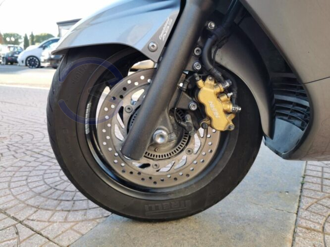 Annunci 2 Ruote HONDA SW-T 600