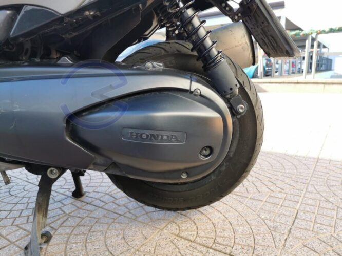 Annunci 2 Ruote HONDA SW-T 600
