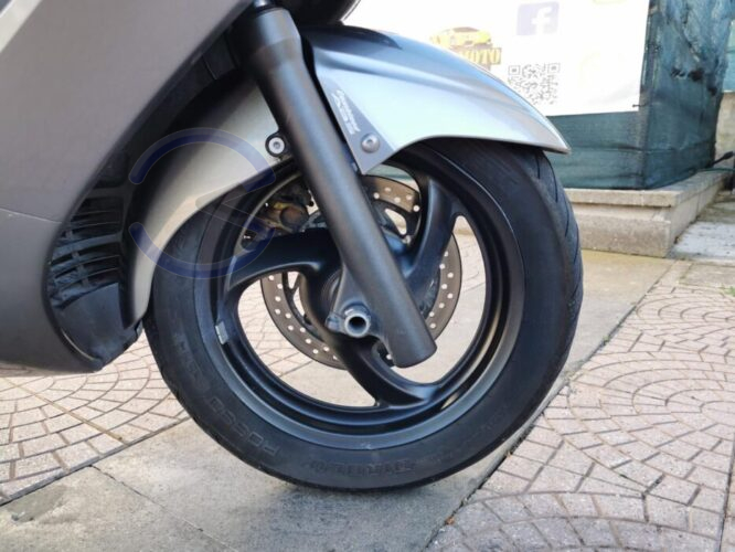 Annunci 2 Ruote HONDA SW-T 600