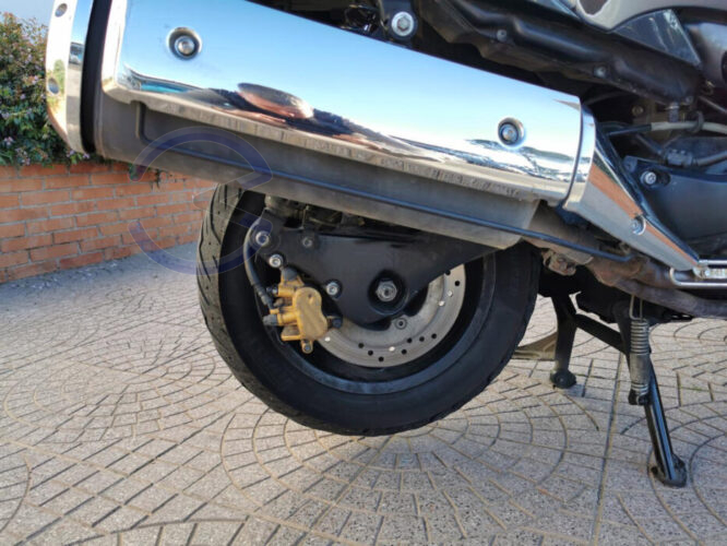 Annunci 2 Ruote HONDA SW-T 600