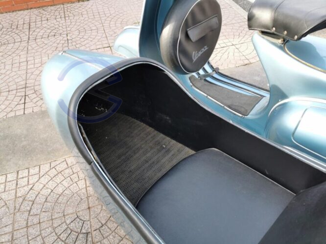 Annunci 2 Ruote PIAGGIO VESPA 150 SIDECAR