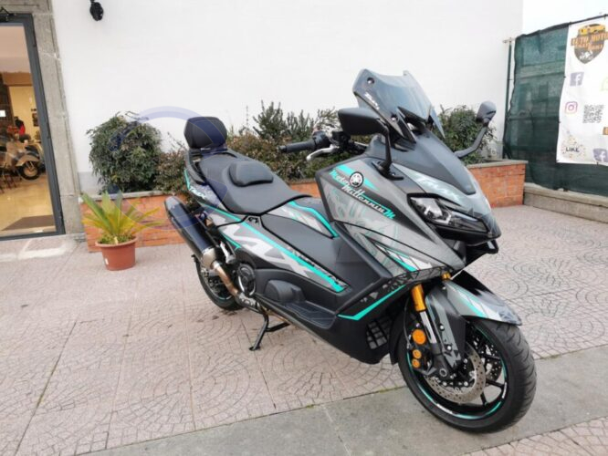 Annunci 2 Ruote YAMAHA T-MAX 560 TECH MAX