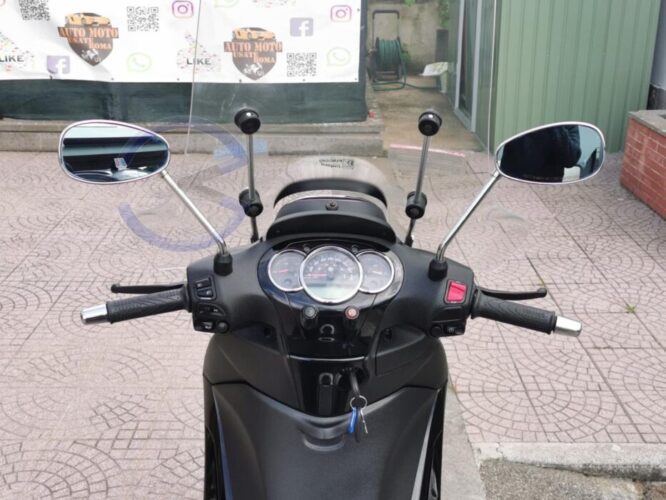 Annunci 2 Ruote PIAGGIO Beverly 300 POLICE