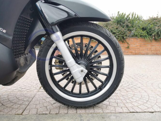 Annunci 2 Ruote PIAGGIO Beverly 300 POLICE