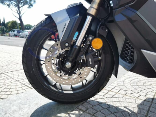 Annunci 2 Ruote HONDA ADV 350