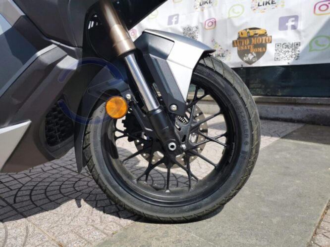 Annunci 2 Ruote HONDA ADV 350