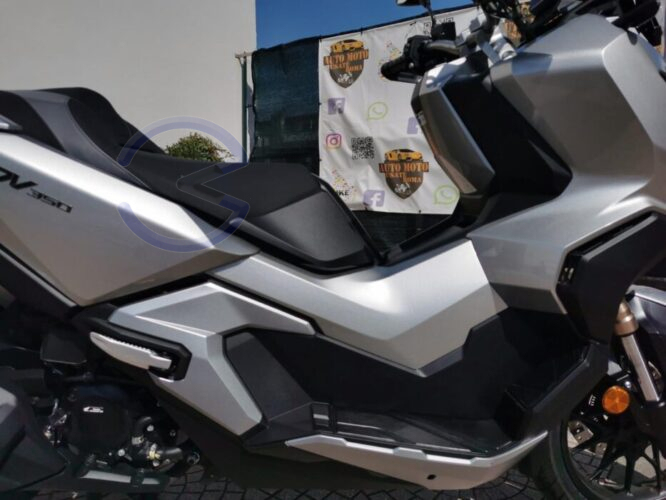 Annunci 2 Ruote HONDA ADV 350