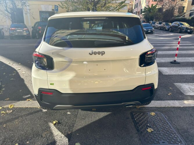 Annunci 4 Ruote JEEP JEEP AVENGER