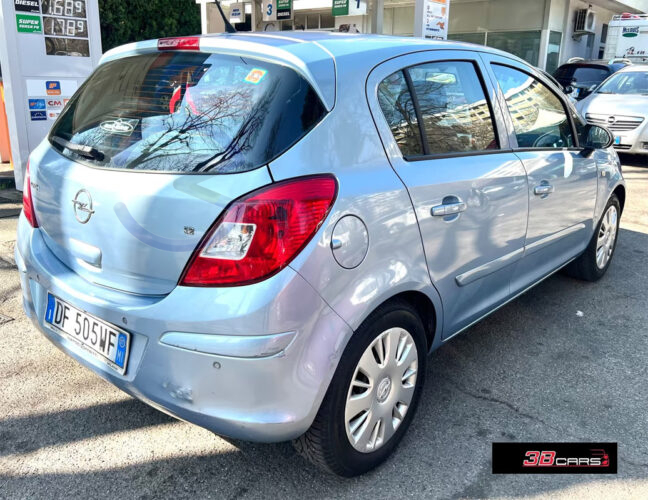 Annunci 4 Ruote OPEL CORSA