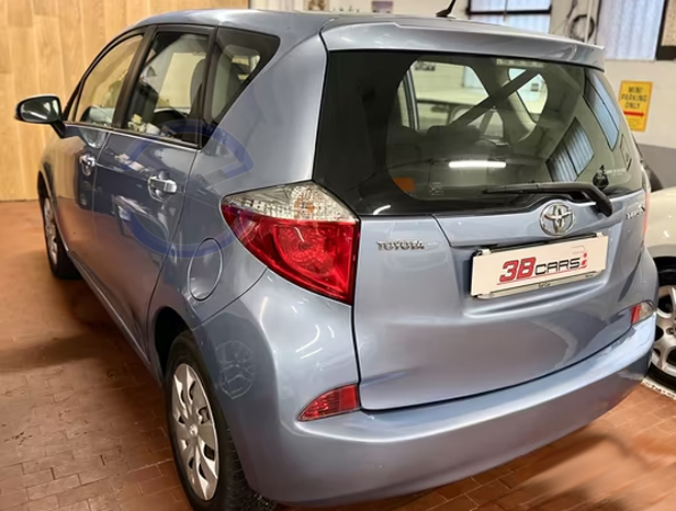 Annunci 4 Ruote TOYOTA VERSO-S