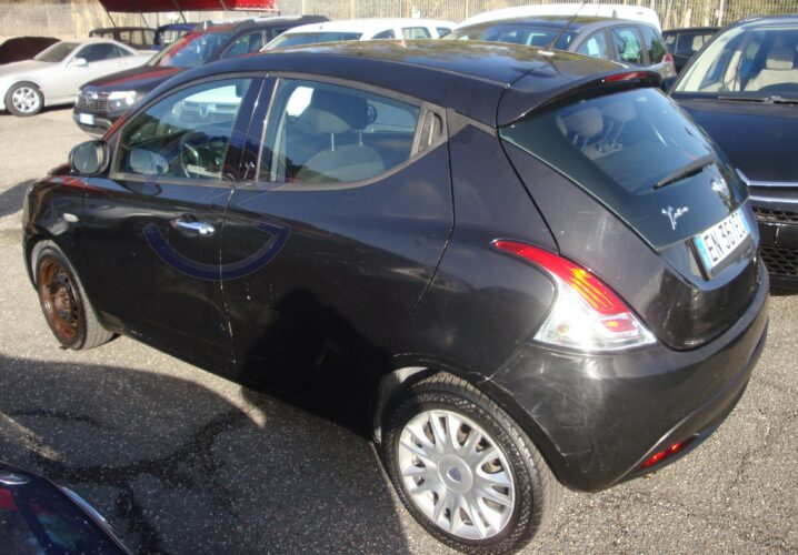 4 Ruote LANCIA YPSILON