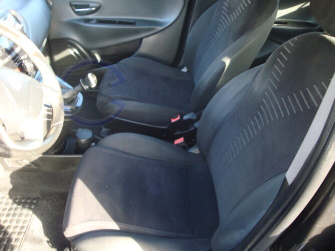 4 Ruote LANCIA YPSILON