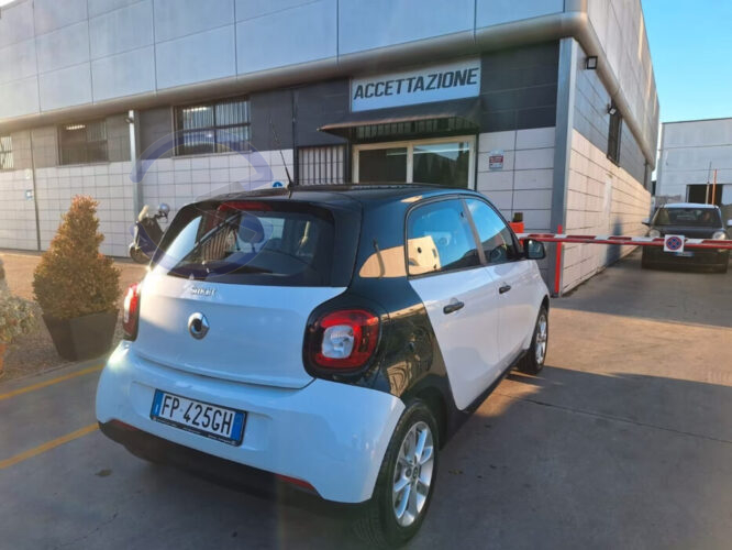 Annunci 4 Ruote SMART Forfour