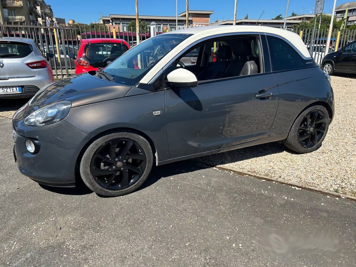 Opel Adam 2015