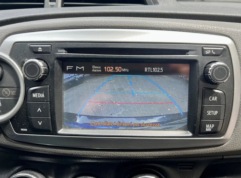 Toyota Yaris 2012