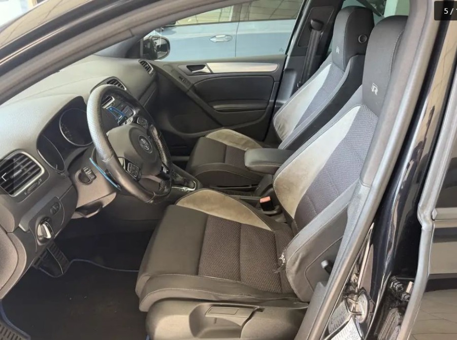Volkswagen Golf 2010
