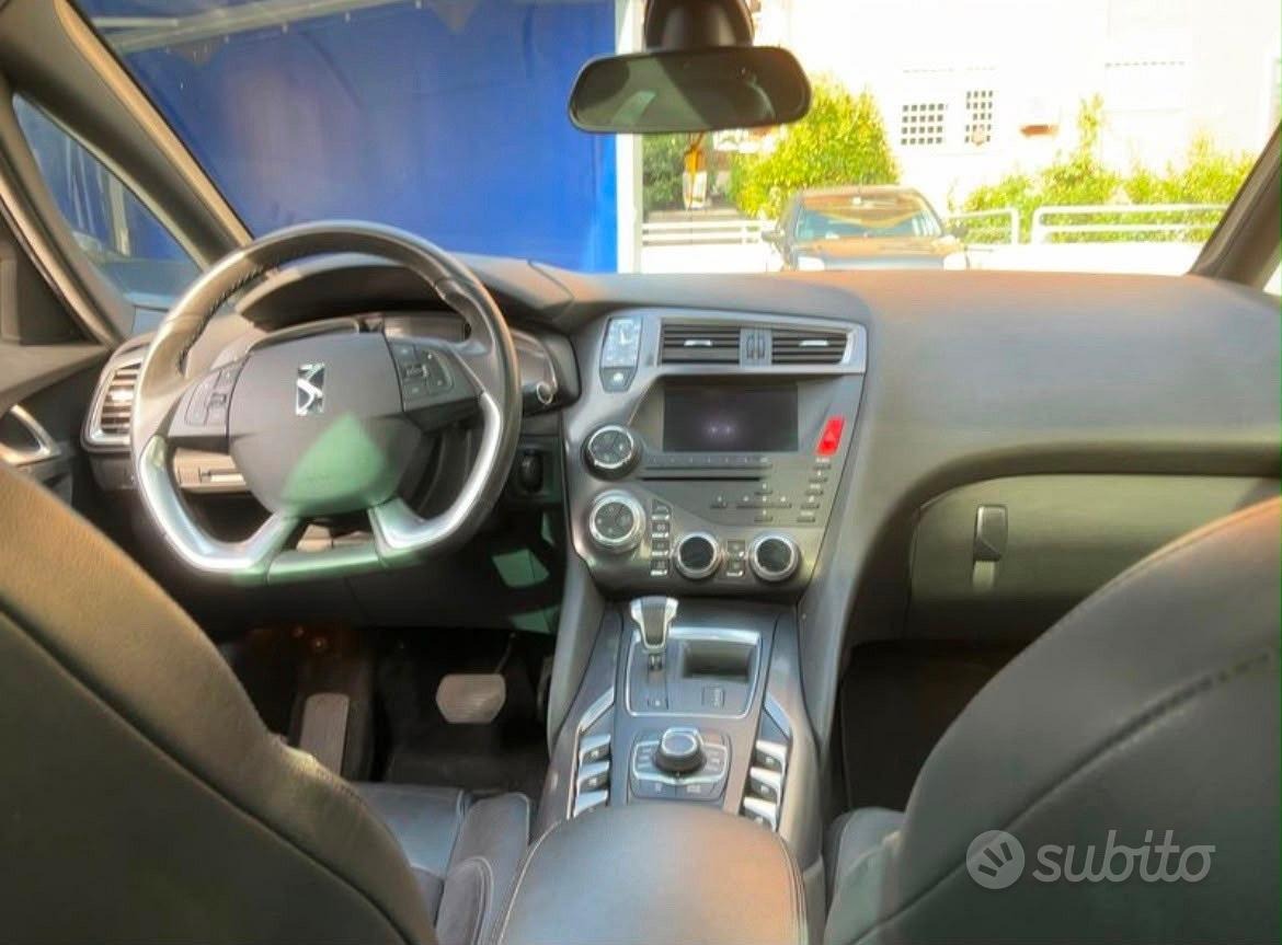 DS-AUTOMOBILES DS 5 2014