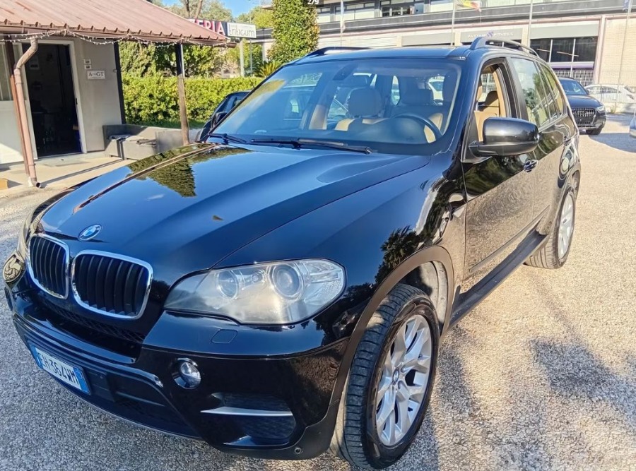BMW X5 2011
