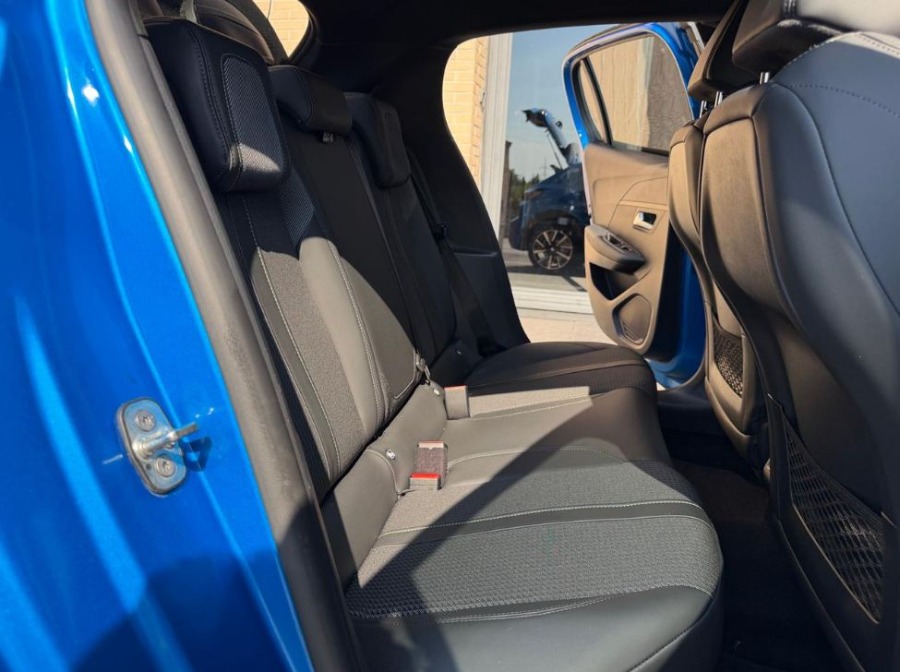 Peugeot 208 2023
