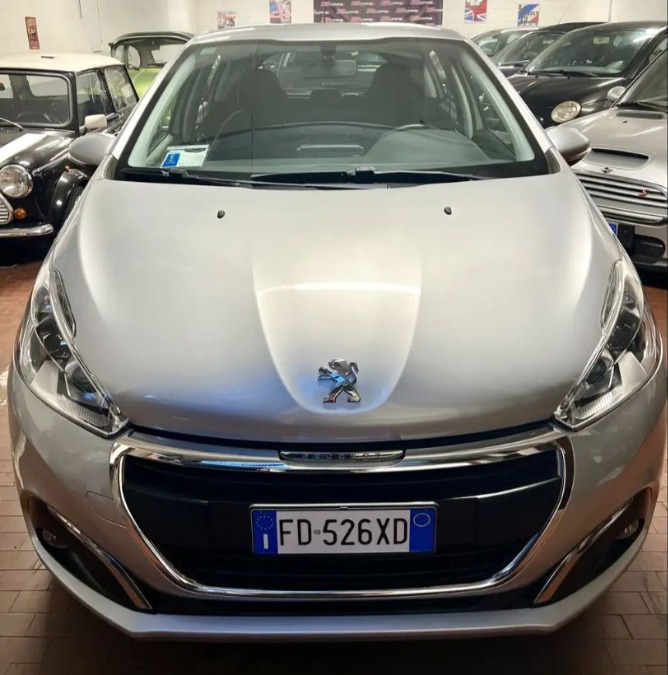 Peugeot 208 2016