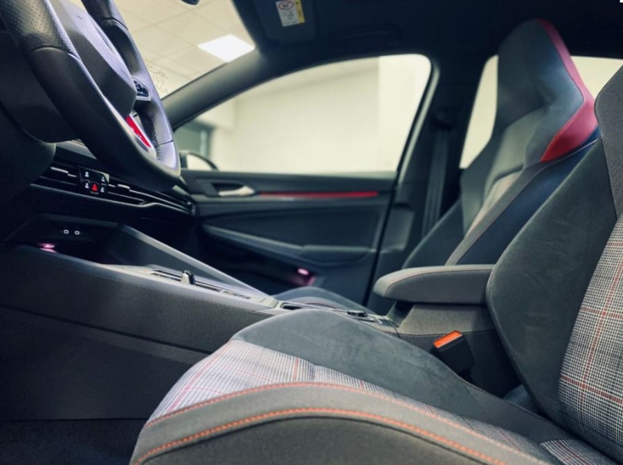Volkswagen Golf 2023